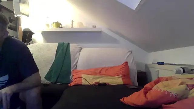 Cambitchboy online show from January 7, 2026, 3:42 am