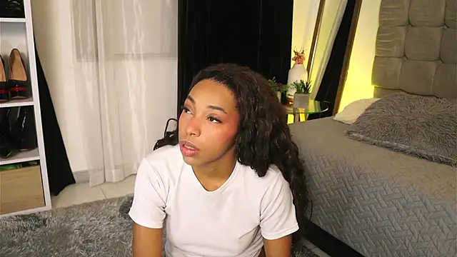 Valeriestyle online show from March 19, 2025, 4:03 am