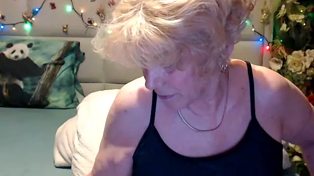 HappyWomanOn online show from June 6, 2026, 9:03 am