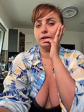 Snapshot of AnneKane chatting on May 31, 2026, 6:31 am AnneKane online show from May 31, 2026, 6:31 am