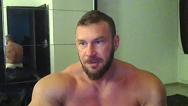 Snapshot of muscularkevin chatting on May 27, 2026, 3:25 am muscularkevin online show from May 27, 2026, 3:25 am
