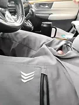 Hotredheadandtoungelasher online show from February 13, 2025, 9:49 pm