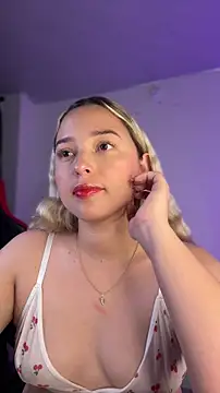 Irisweet  online show from January 9, 2026, 9:38 pm