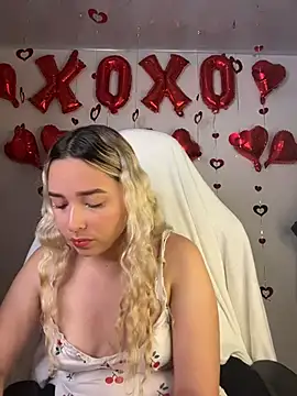 Irisweet  online show from February 11, 2026, 10:53 am