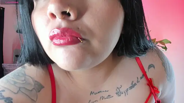 danielasexya1 online show from September 19, 2025, 3:30 am