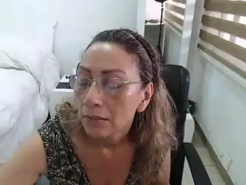 jesy hot online show from February 28, 2025, 4:31 pm