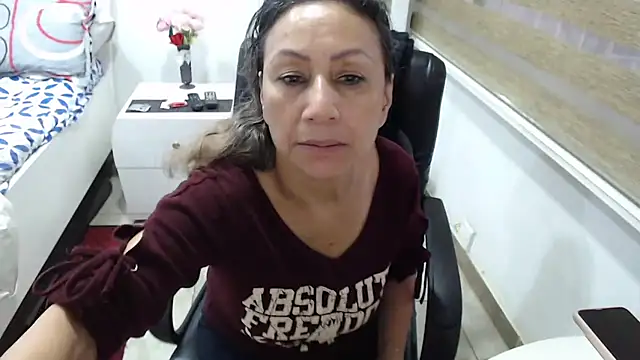 jesy hot online show from October 27, 2025, 10:25 pm