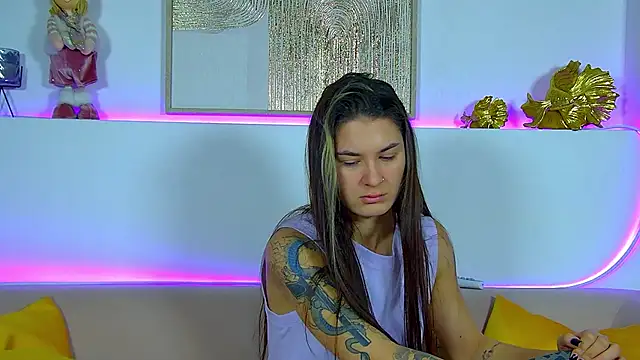 RachelSimpson online show from December 19, 2025, 6:15 pm