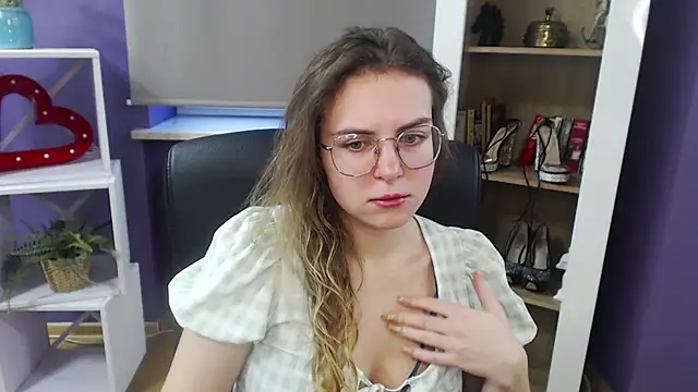 Zoey Erotic online show from January 8, 2025, 8:49 am