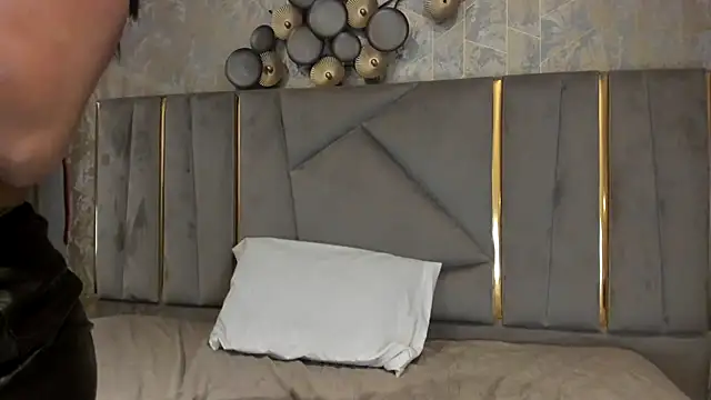 Sariitaa  online show from December 16, 2025, 2:22 pm