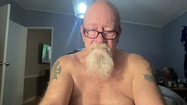 Snapshot of kcbace61760 chatting on March 1, 2026, 1:29 am kcbace61760 online show from March 1, 2026, 1:29 am