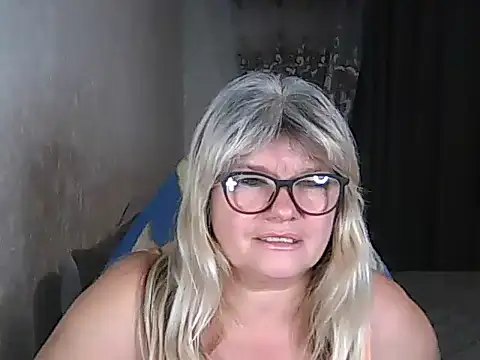 Diana 49 online show from November 5, 2025, 5:24 pm