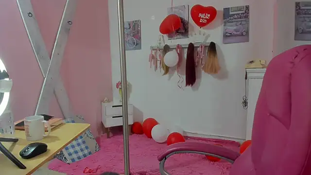 CAMILA--REY online show from February 25, 2025, 12:13 pm