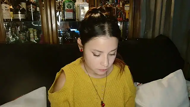 3littleschoolteens online show from December 4, 2025, 6:12 am