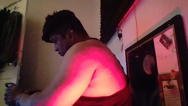 CleanGrey online show from April 19, 2026, 8:35 am