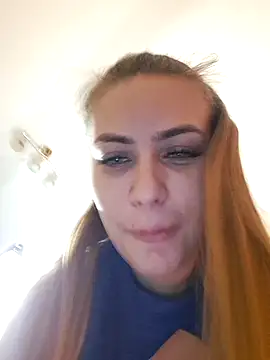 Keli Jessi online show from December 12, 2024, 6:10 pm