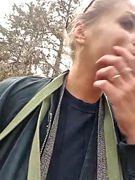 Keli Jessi online show from September 10, 2025, 1:44 pm