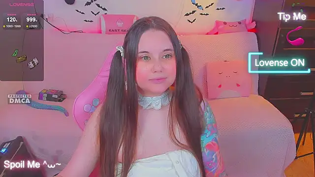 Lolisuccub online show from December 20, 2025, 6:37 pm