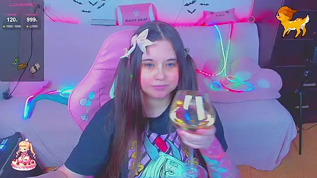 Snapshot of Lolisuccub chatting on February 2, 2026, 6:28 pm Lolisuccub online show from February 2, 2026, 6:28 pm