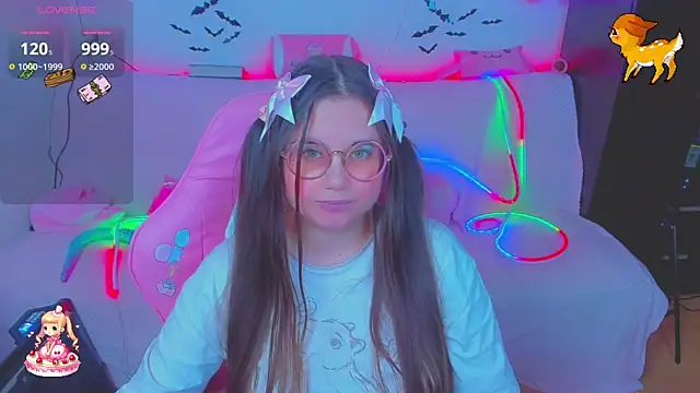 Snapshot of Lolisuccub chatting on February 6, 2026, 6:33 pm Lolisuccub online show from February 6, 2026, 6:33 pm