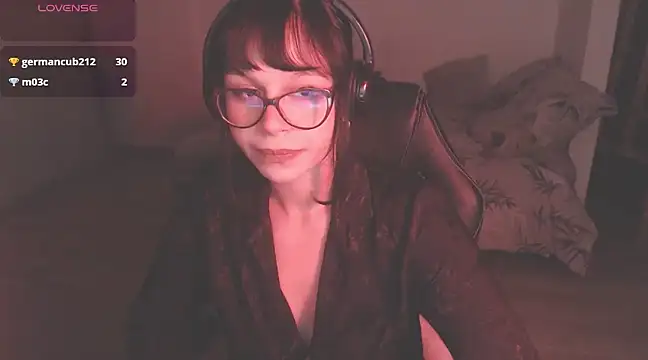 Snapshot of modjo_ chatting on January 5, 2025, 5:09 am modjo  online show from January 5, 2025, 5:09 am