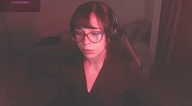 Snapshot of modjo_ chatting on January 23, 2025, 12:57 am modjo  online show from January 23, 2025, 12:57 am