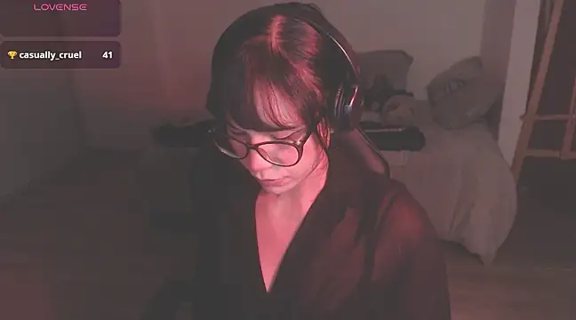 Snapshot of modjo_ chatting on January 24, 2025, 4:37 am modjo  online show from January 24, 2025, 4:37 am