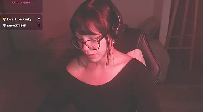 Snapshot of modjo_ chatting on January 25, 2025, 5:51 am modjo  online show from January 25, 2025, 5:51 am