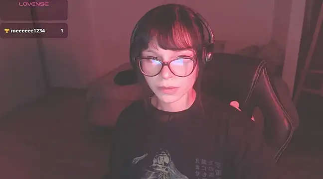 Snapshot of modjo_ chatting on January 28, 2025, 2:00 am modjo  online show from January 28, 2025, 2:00 am