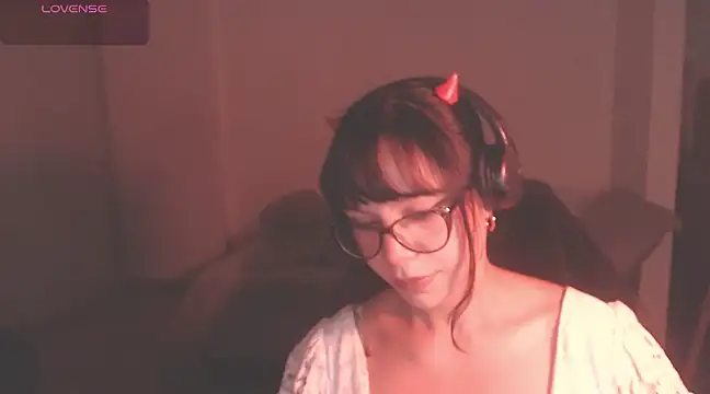 Snapshot of modjo_ chatting on January 31, 2025, 3:20 am modjo  online show from January 31, 2025, 3:20 am