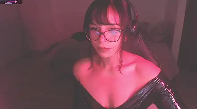 Snapshot of modjo_ chatting on February 16, 2025, 4:53 am modjo  online show from February 16, 2025, 4:53 am