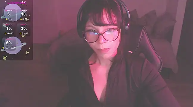 Snapshot of modjo_ chatting on February 19, 2025, 5:05 am modjo  online show from February 19, 2025, 5:05 am