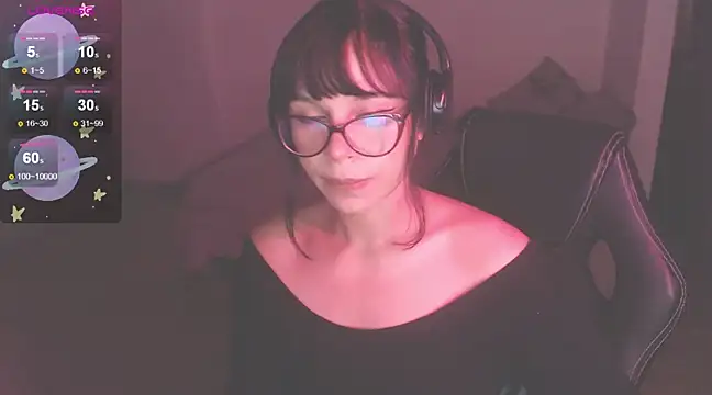 Snapshot of modjo_ chatting on March 6, 2025, 10:41 am modjo  online show from March 6, 2025, 10:41 am