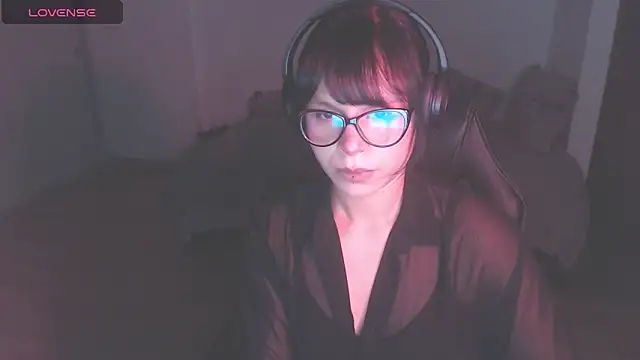 Snapshot of modjo_ chatting on September 24, 2025, 2:48 am modjo  online show from September 24, 2025, 2:48 am