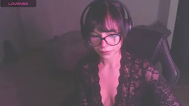 Snapshot of modjo_ chatting on October 10, 2025, 3:16 am modjo  online show from October 10, 2025, 3:16 am