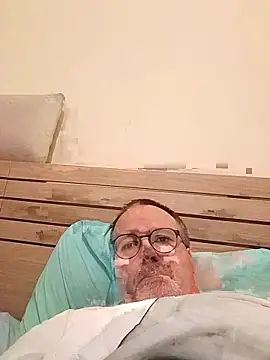 mike9473 online show from October 30, 2025, 8:53 pm