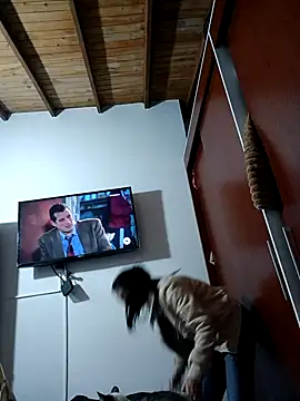 LunaZambrano online show from February 24, 2026, 4:10 am