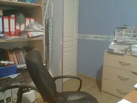 manubm03 online show from May 17, 2026, 6:22 am