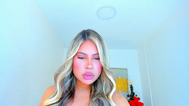 Carlota peach online show from December 29, 2024, 3:13 pm