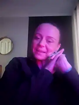 MrsBunnyBum online show from April 14, 2026, 8:31 am