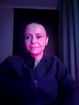 MrsBunnyBum online show from April 20, 2026, 5:16 pm