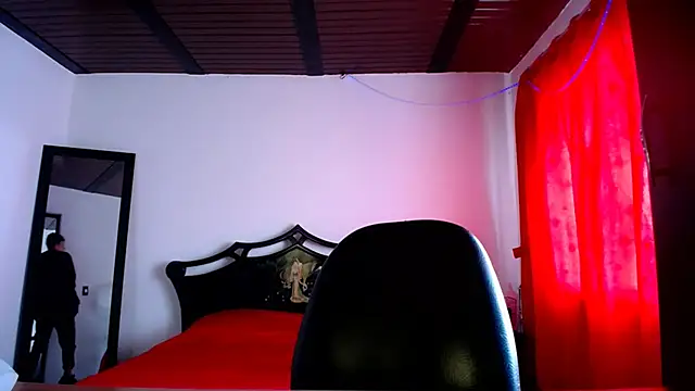 Snapshot of Deiby_casas chatting on February 21, 2025, 1:11 pm Deiby casas online show from February 21, 2025, 1:11 pm