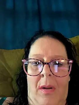 Snapshot of davisdesires@xh chatting on December 30, 2024, 3:13 pm davisdesiresxh online show from December 30, 2024, 3:13 pm