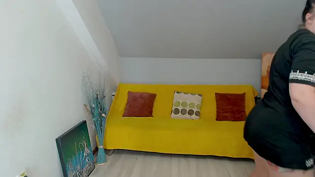 BrendaSkye online show from February 21, 2025, 10:28 am