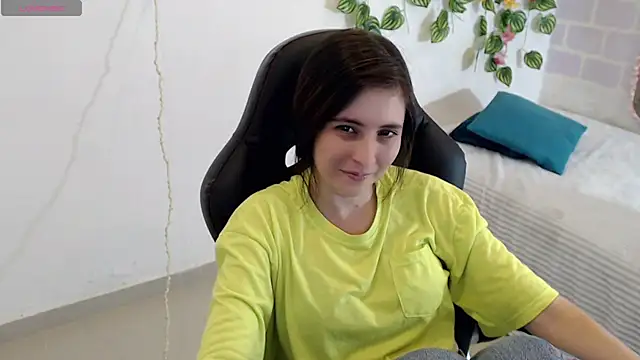 tania sweet   online show from January 21, 2025, 5:20 pm