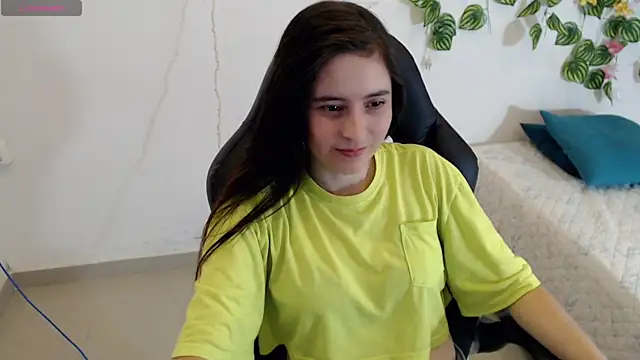 tania sweet   online show from February 7, 2025, 5:51 pm