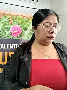 Snapshot of __valentina18 chatting on February 6, 2026, 12:52 pm valentina18 online show from February 6, 2026, 12:52 pm