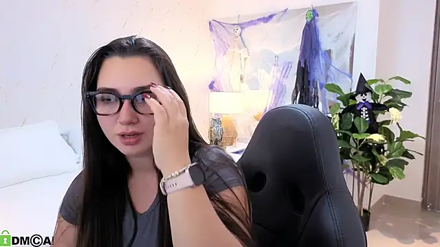 ava blue online show from October 26, 2025, 11:27 am