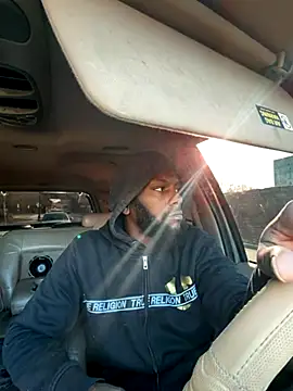 Chocolate Droppa online show from November 12, 2025, 1:11 pm