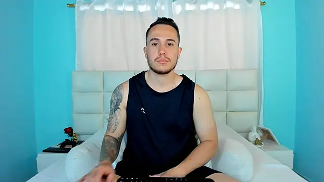 juan  jimenez online show from October 6, 2025, 7:44 pm